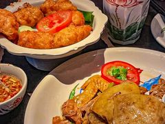 -大头虾越式风味餐厅(光明广场店)