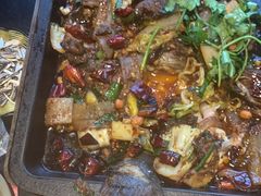 -俏巴妹烤鱼香锅(奥体店)