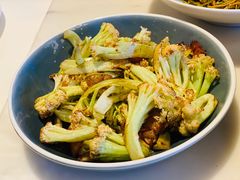 培根虾米煸菜花-港丽餐厅(高德置地店)