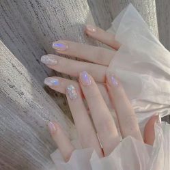 -悦指间美甲美睫