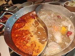 -左庭右院鲜牛肉火锅(金山万达店)