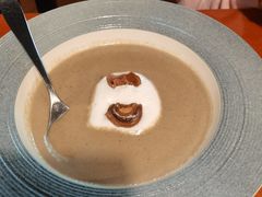 奶油蘑菇汤mushroomS-布拉格餐厅· 中欧捷克菜(全国首店)