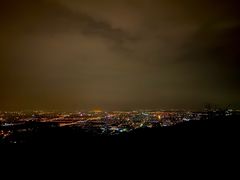-鬼笑石后山停车场