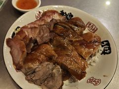 烧鹅拼叉烧饭-吾家香港烧腊专门店