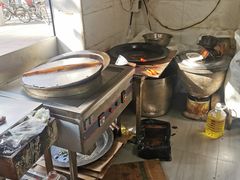 -胖子锅贴(双阳路111弄店)