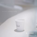 洞穴式纯白咖啡店｜滤镜我要的白是温柔的白