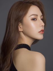 -克拉女神写真馆·匠心定制