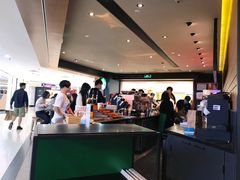 -星巴克(广州中华广场B1层店)