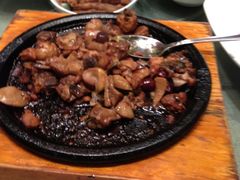 栗子鸡-城南往事济南风味主题餐厅(东环店)