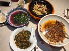 -味上湘菜馆(岳麓山店)