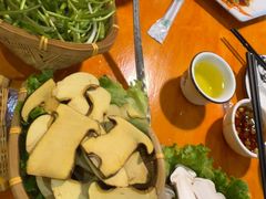 -民食香·腊排骨野生菌美食(木府店)
