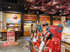 -西西弗书店&矢量咖啡(凯德晶萃广场店)