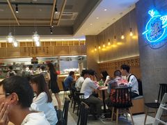 等位区-陈家生煎(世茂双子塔店)