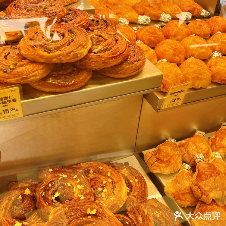 滇小酥🍞 这家清真点心也太酥了吧