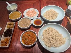 -裕兴记•蟹黄面馆(人民广场店)