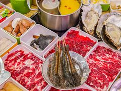 -杨老板·海鲜集市火锅·鲜切牛肉(中防万宝店)