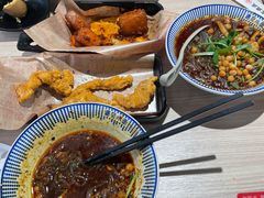 -新田360广场(上海华侨城店)