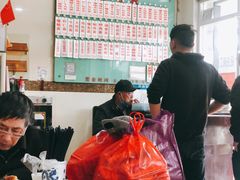 -老西白点心店