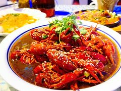 -巴特餐饮6加1音乐餐吧·新疆菜