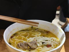 -三千粉牛肉米粉(来客茂店)
