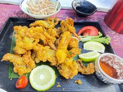 -刘姐啤酒鱼民族演艺餐厅(西街总店)