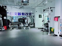 -汗水空间私教健身连锁(SM广场店)