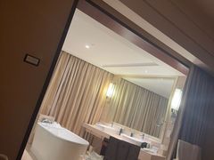-杭州千岛湖滨江希尔顿度假酒店