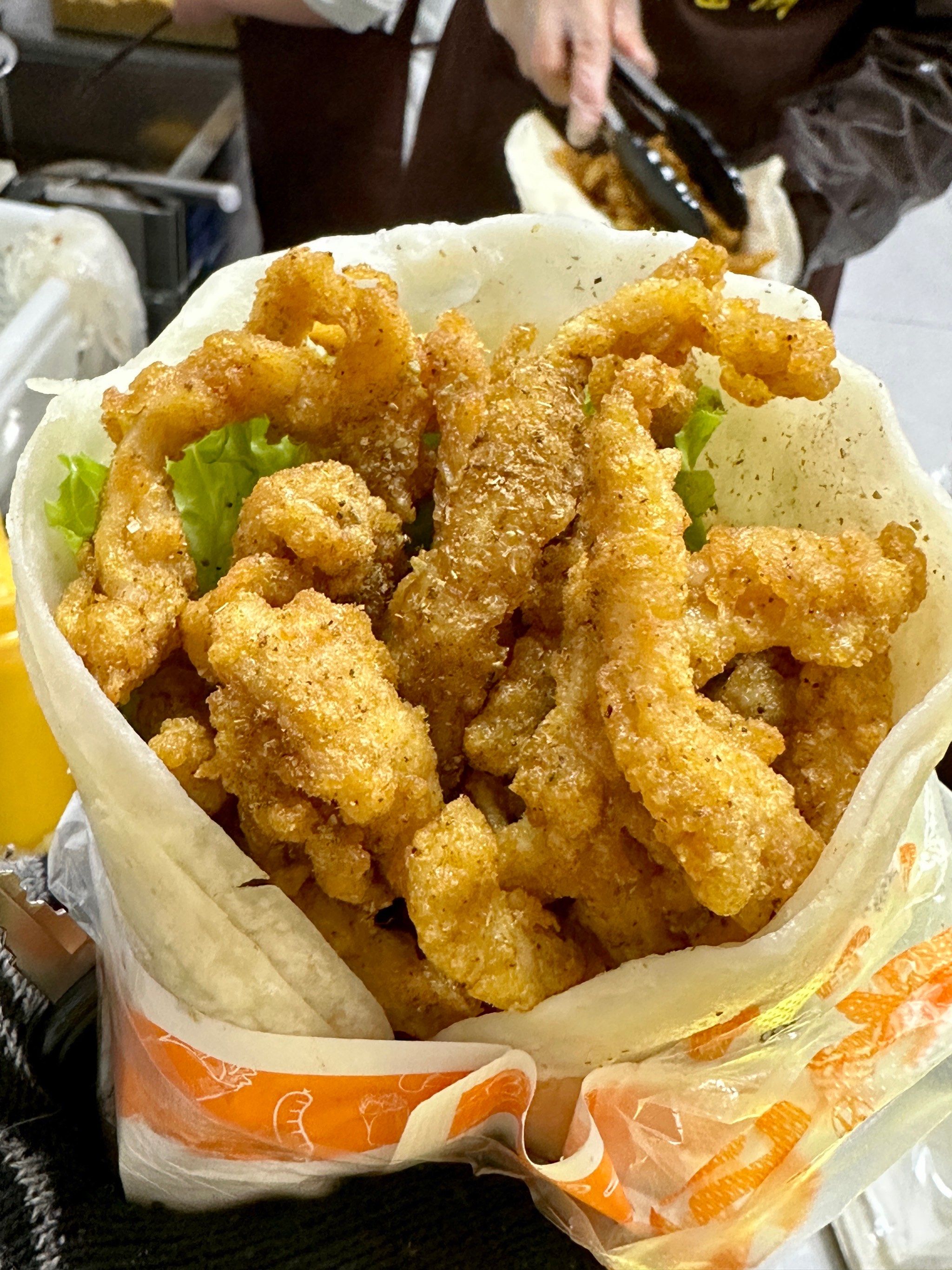 0元玩转这座城
保定的饼真是做出新花样啦
鸡柳卷饼
肉夹馍
