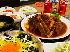 -喇喇排骨火锅·传统韩式脊骨汤(望京西园总店)