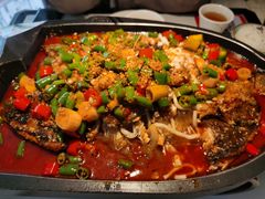 -江边城外烤全鱼(世茂广场店)