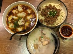 -谭师爷龙抄手(白下路店)