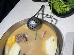 -肥仔文澳门猪骨煲(南京西路店)