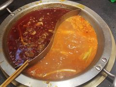 -沸炉重庆老火锅(军事博物馆店)