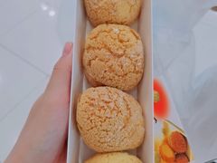 -好利来(上海虹桥新天地Lab主题店)
