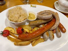 烤肠拼盘-巴伐利亚啤酒坊(意式风情街店)