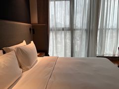 -珠海拱北口岸智选假日酒店