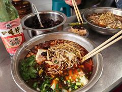 -老五鸡丝豆花面粉(瑞金北路68号院店)