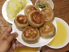 -清真吴记门钉肉饼·喜多利
