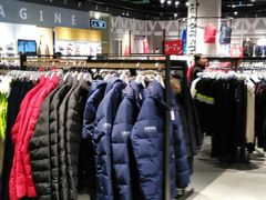 -宁波杉井奥特莱斯广场