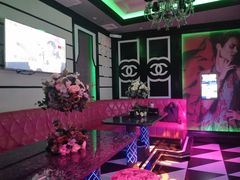 包房-欢乐迪KTV(观音桥未来国际店)