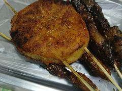 -正宗新疆天山烧烤(贵新街店)