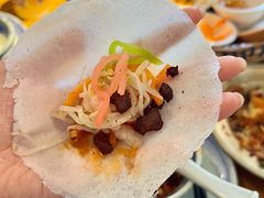 -包整·丝娃娃(一览甲秀楼风景店)