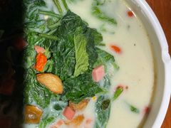 -鱼亨小鲜酸菜鱼(大信店)