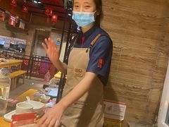 -管氏翅吧(护国寺店)
