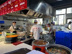 大堂-伊穆祥牛肉面总店·清真