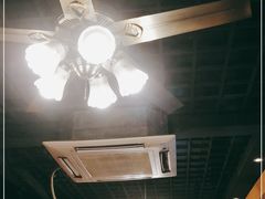大堂-拾来运转一锅鲜(四方坪总店)