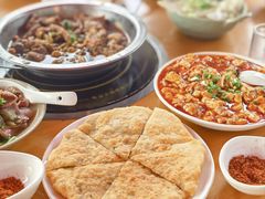 -大众跷脚牛肉馆·非遗传承单位(峨眉山店)