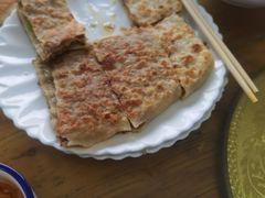 -溢心园香河肉饼总店