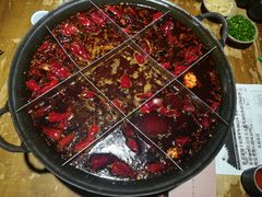 -白乐天毛肚火锅馆(南滨路店)