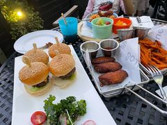 碳烤牛肉迷你汉堡-bluefrog蓝蛙(恒隆广场店)